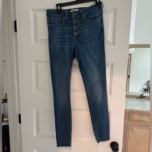 9” Mid-Rise Skinny Madewell , cleaning out closet.